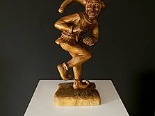 Holzfiigur Till Eulenspiegel im Till Eulenspiegel Museum